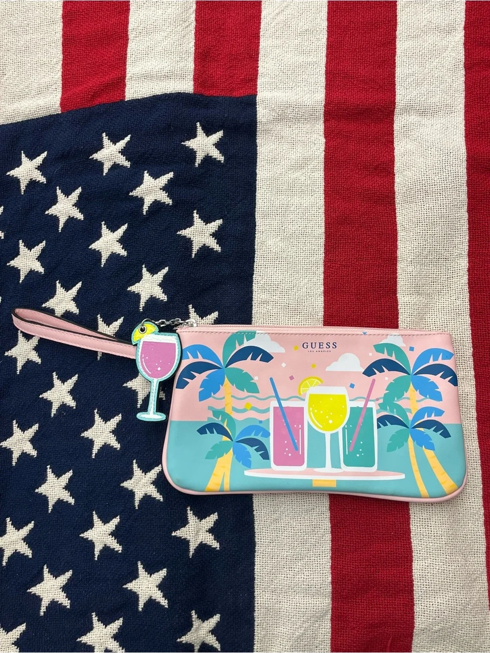Guess Cosmetic Bag Pouch Cosmetic Bag Pouch Wristlet Tropical Drink Print